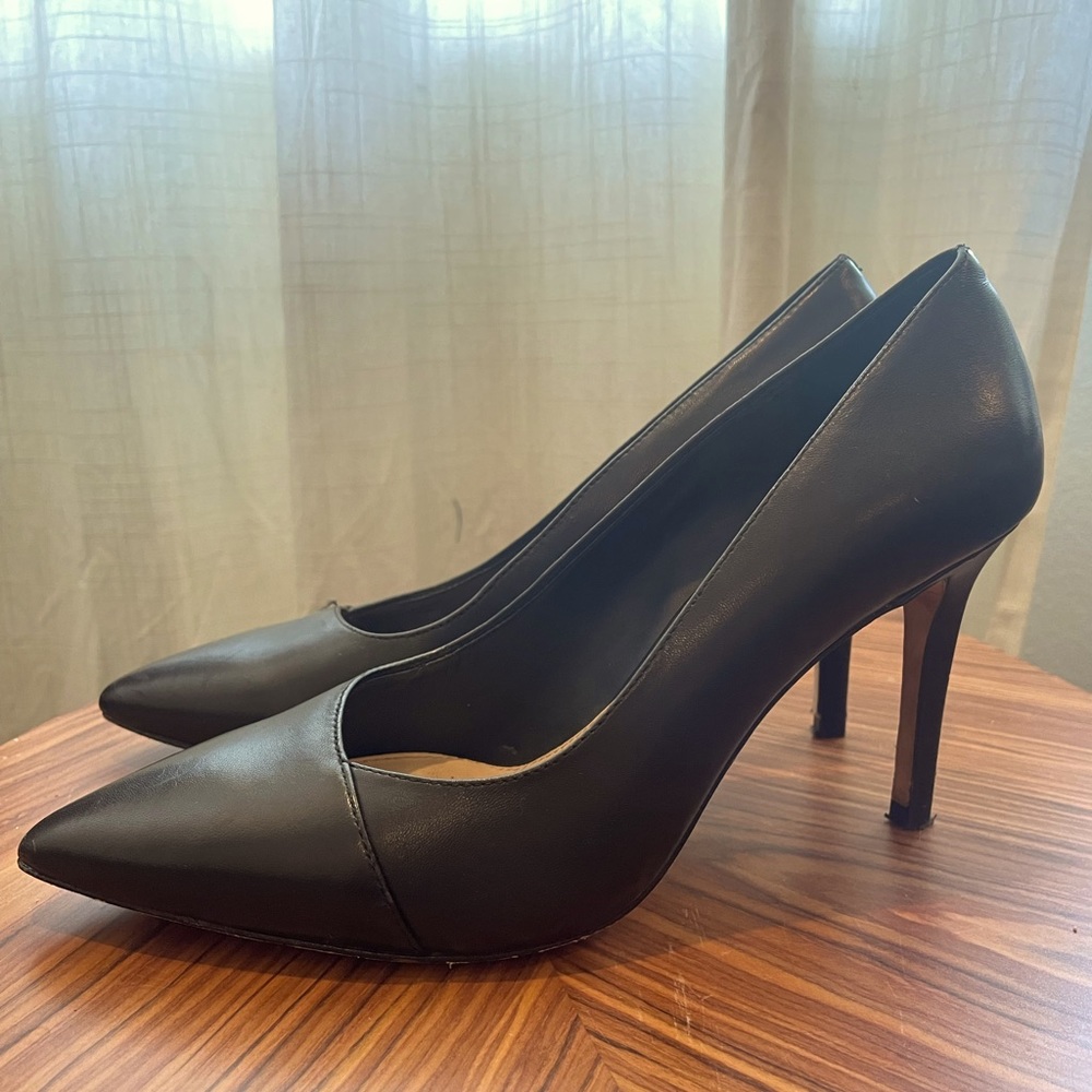 Black Antonio Melani Leather Heels size 7.5
